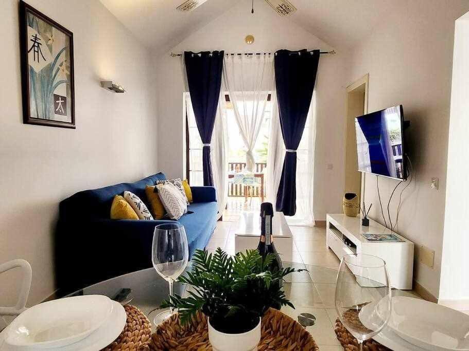 El Ron Ron De Fuerte Apartment Caleta De Fuste Ngoại thất bức ảnh